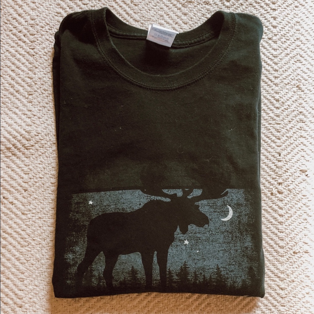 vintage moose tee
